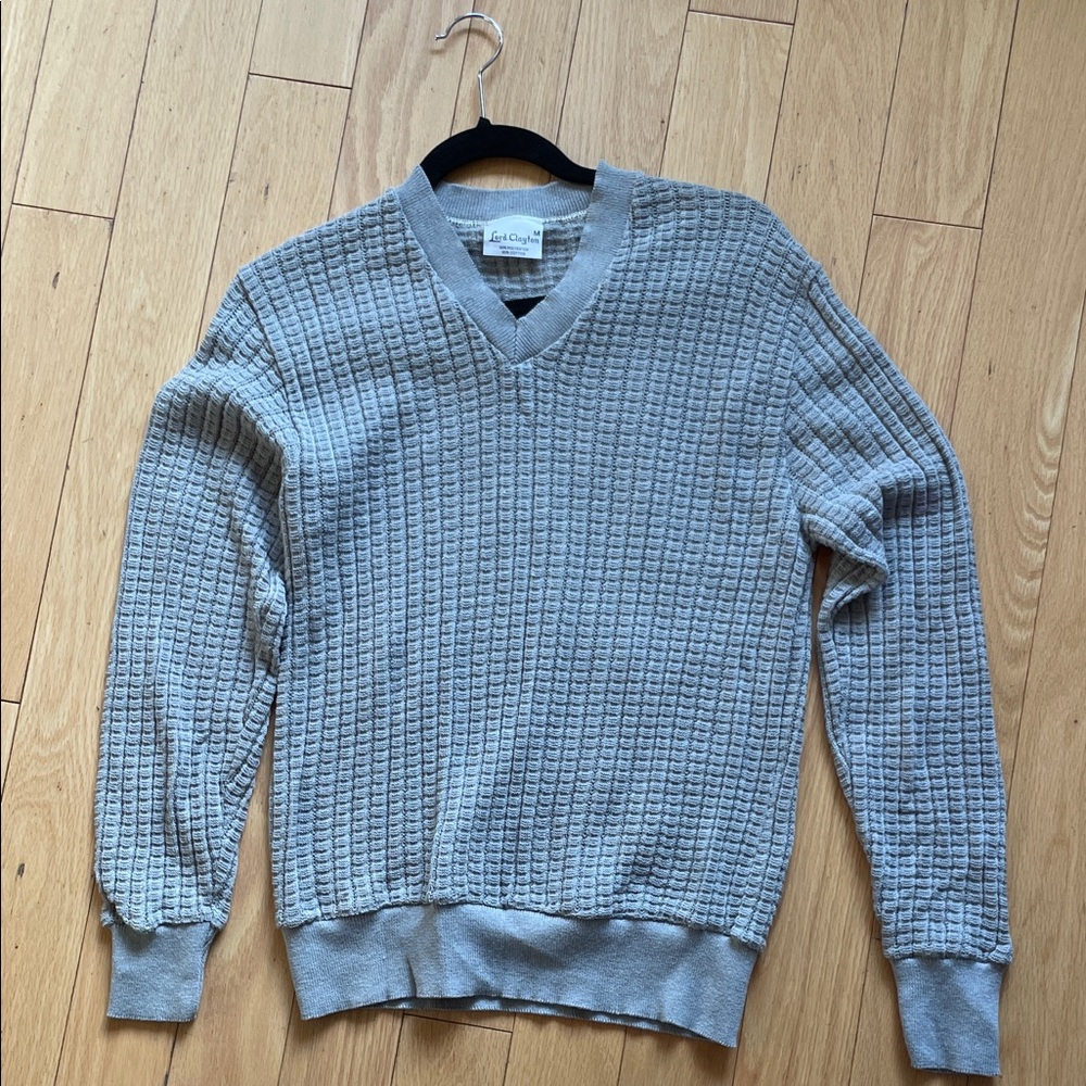 Vintage Lord Clayton Men's Gray V-Neck Sweater